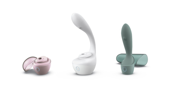 Lora DiCarlo's Baci (left to right), Onda, and Osé.